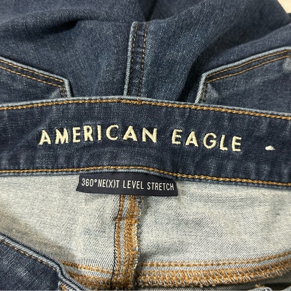 AEO Next Level Stretch Hi-Rise Jegging Distressed Shredded Jeggings Size 2 Long - Picture 5 of 8